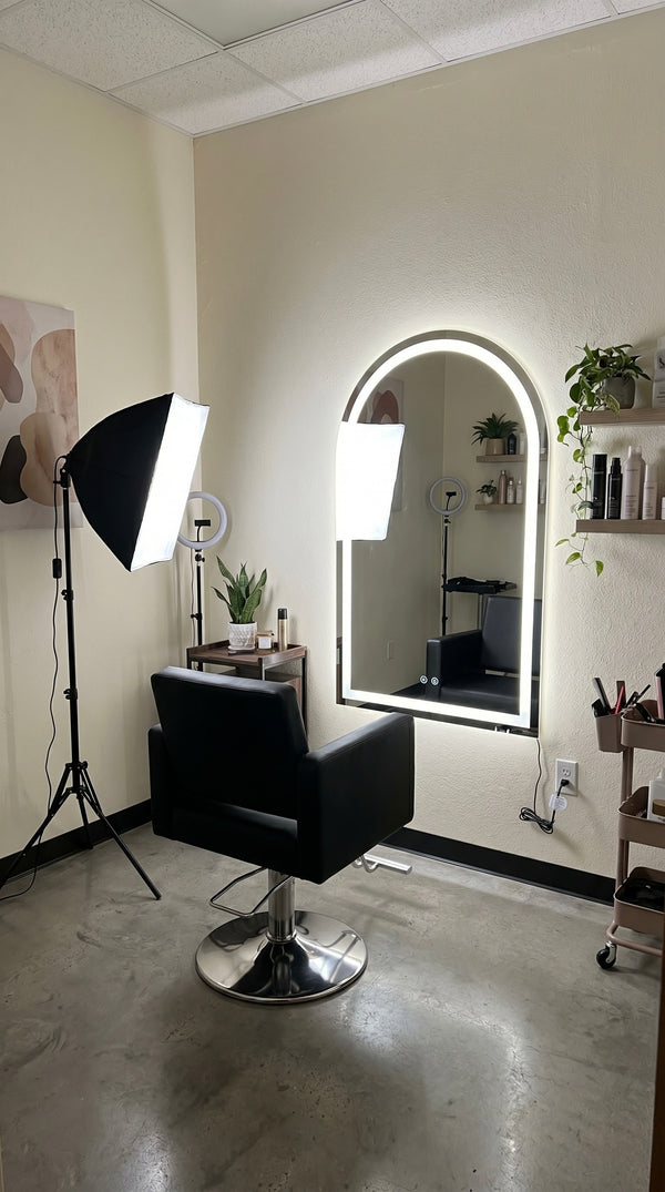 Archway 20×28" Salon Mirror — salon photo 1
